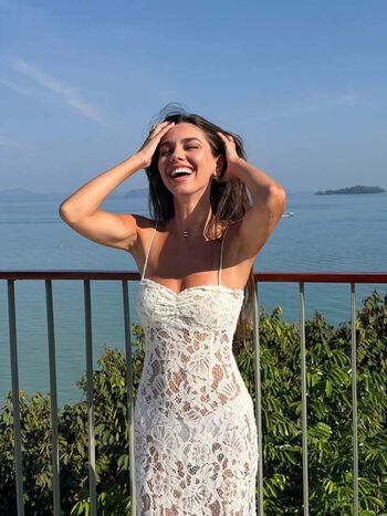 Leaked Suraya ndia/ private photo viral onlyfans