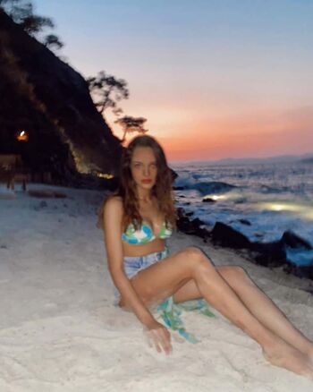 Full leaked Miraydaner private photo