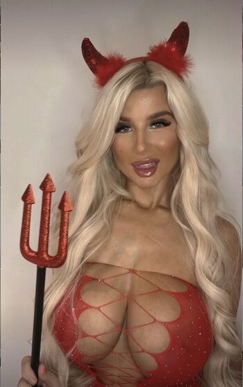 Full leaked Miss blondie private photo