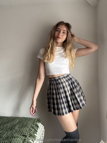 Full leaked Missannarose private photo