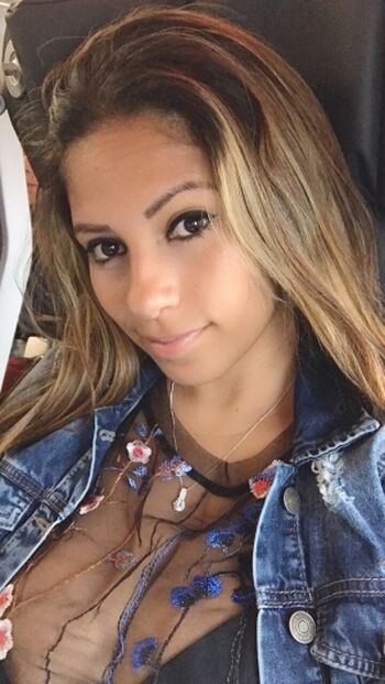 Full leaked Missniley page private photo