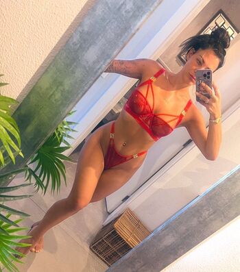 Full leaked Missroxy private photo