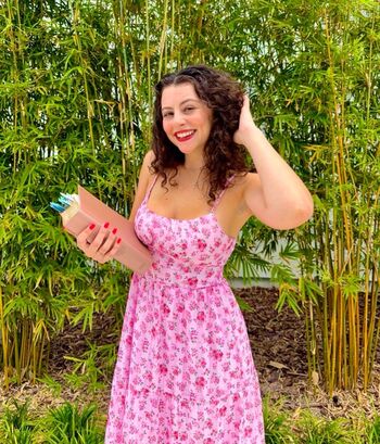 Full leaked Missteencrypto private photo