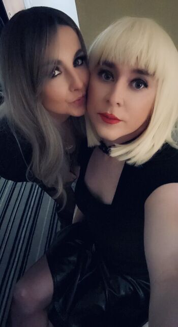 Full leaked Missvioletdomme private photo