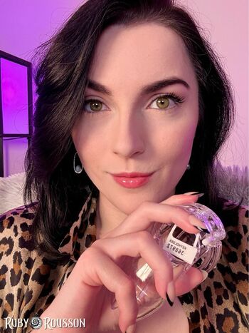 Mistress Ruby Rousson