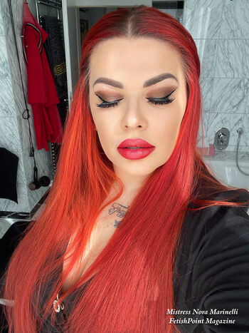 mistressnoramarinelli