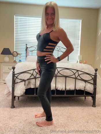 Full leaked Mistresst private photo