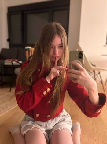 Full leaked Miulio private photo