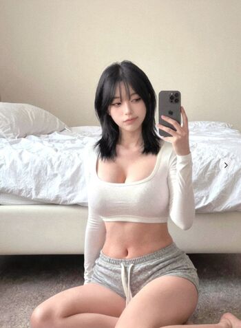 Full leaked Miyu kitty private photo