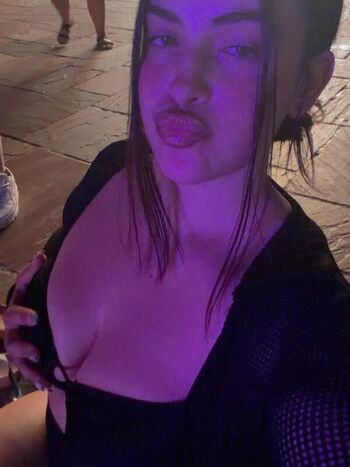 Full leaked Mmmariiis private photo