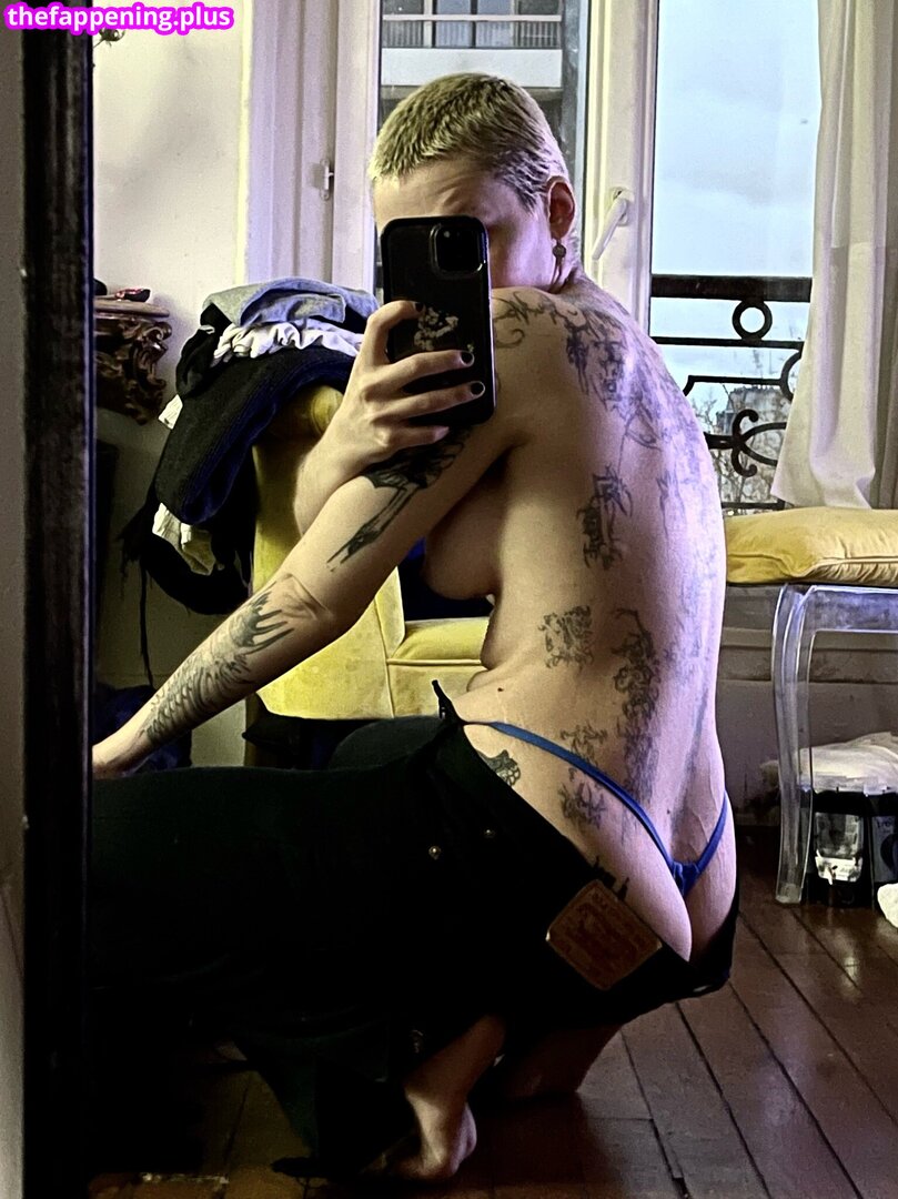 Mmmrian / https: / semicouture / semicouture_official Фото обнажённых OnlyFans #17