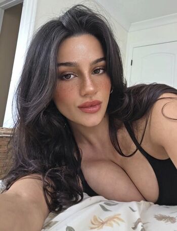 Full leaked Mnufo private photo