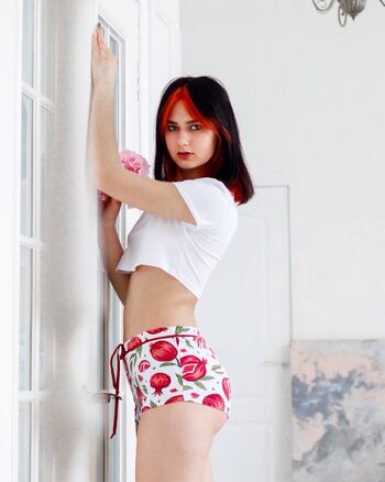 Full leaked Model olya page private photo