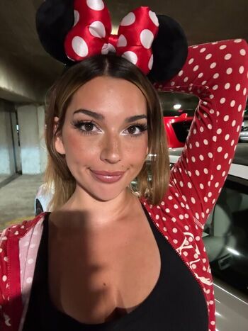 Full leaked Mole private photo