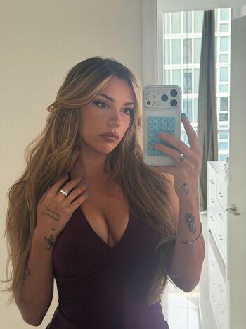 Full leaked Mole private photo