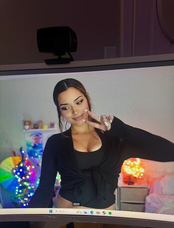 Leaked Hellcatnat/ private photo viral onlyfans