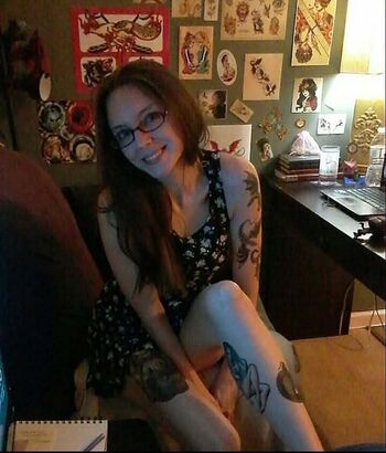 Full leaked Molly bee private photo