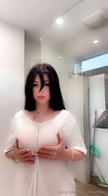 Full leaked Mollymew private photo