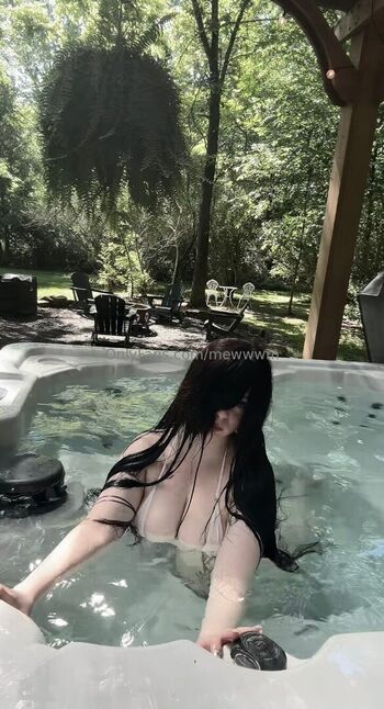 mollymew2
