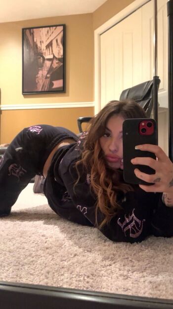 Full leaked Mollyybebee private photo