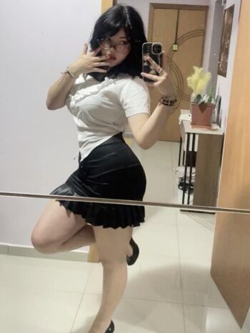 Full leaked Molodoya private photo