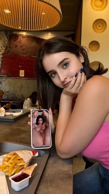 Full leaked Monamity  page private photo