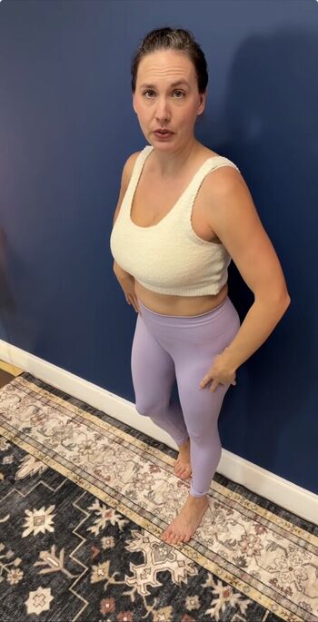 Full leaked Mondragon chiropractic private photo