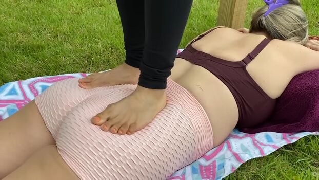 Full leaked Mondragon chiropractic private photo