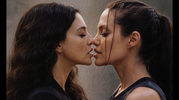 Full leaked Monica bellucci private photo