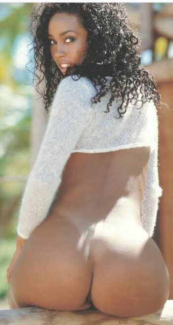 Full leaked Monica renner private photo