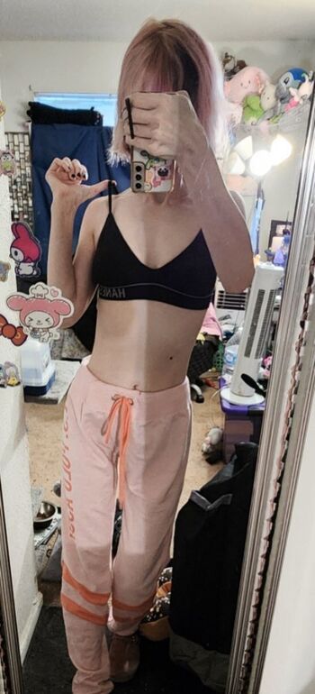 Full leaked Monimusume private photo