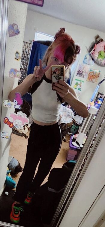 Full leaked Monimusume private photo