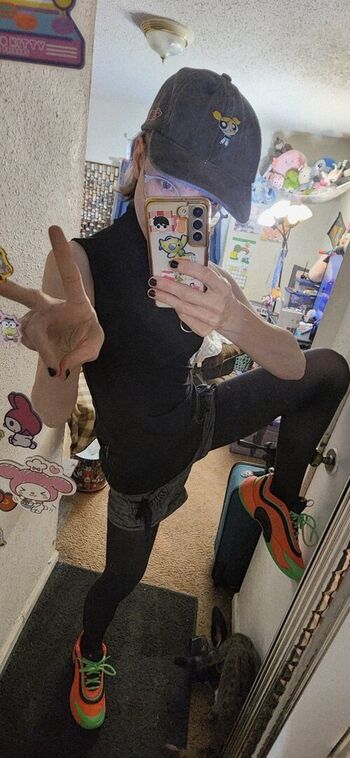 Full leaked Monimusume private photo