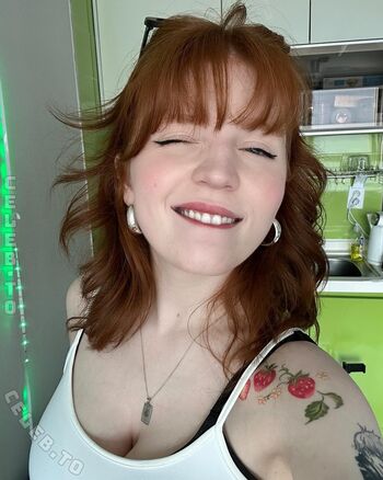 Full leaked Monominji private photo