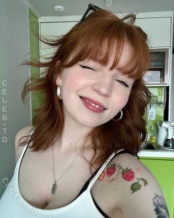 Full leaked Monominji private photo