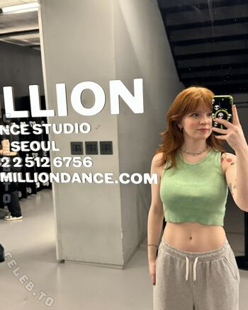 Full leaked Monominji private photo