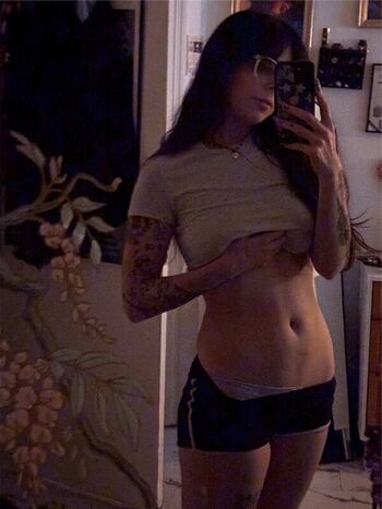 Full leaked Moonlitpisces page private photo