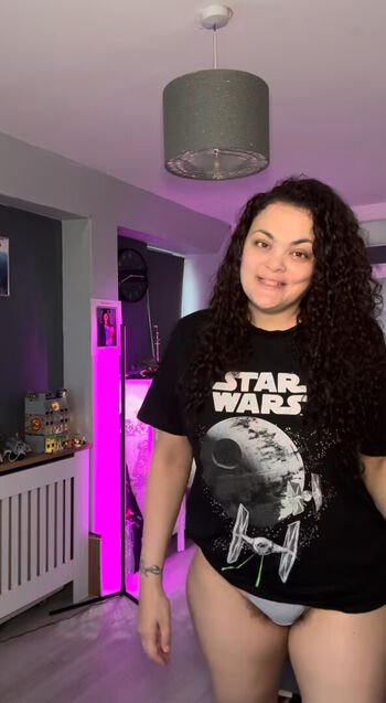 Full leaked Moore calm private photo