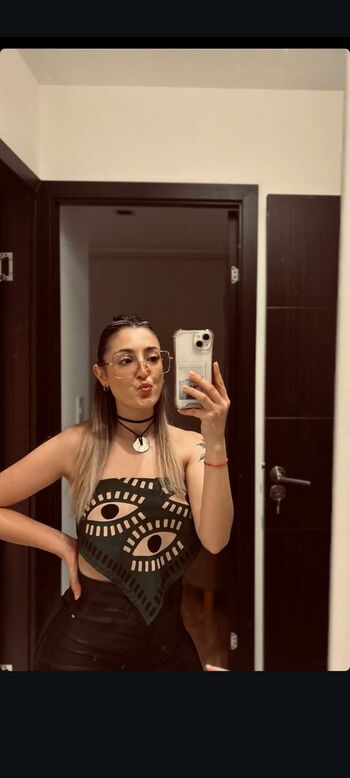 Full leaked Morbo a conocidas private photo