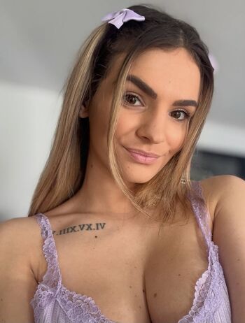 Full leaked Morgane lvrn page private photo