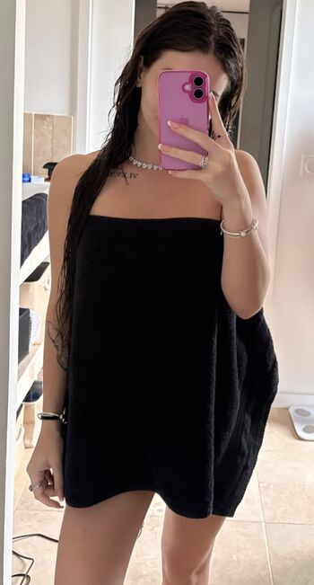 Full leaked Morgane lvrn page private photo