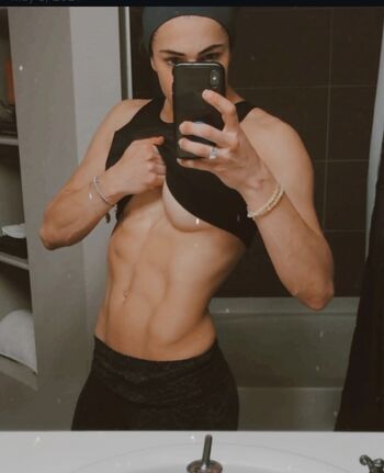 Full leaked Mowdegrasse page private photo