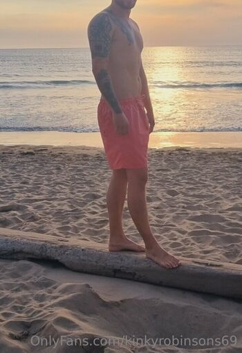 Full leaked Mrrobinson private photo