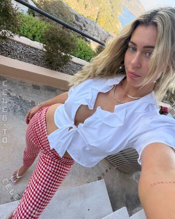 Full leaked Mrs bella page private photo