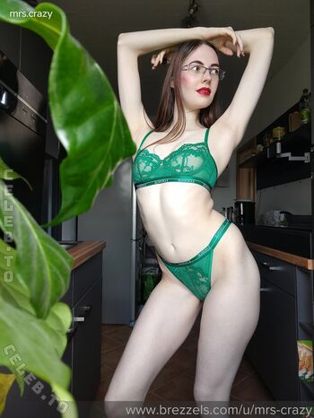 Full leaked Mrs crazy page private photo