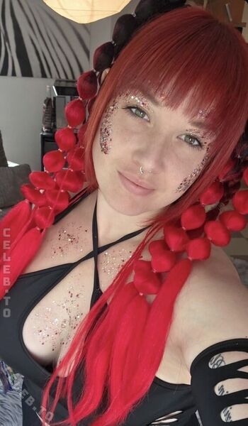 Full leaked Mrs mk private photo