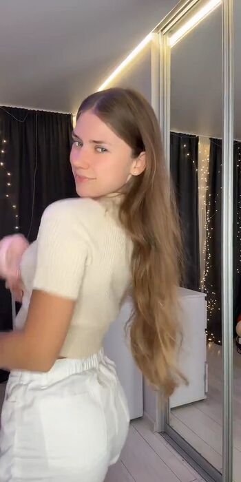 ms.selinka