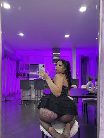 Full leaked Msalondrarae page private photo
