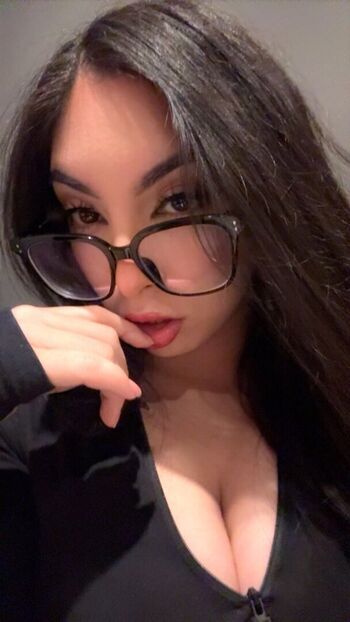 Full leaked Msalondrarae page private photo