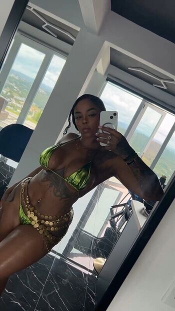 Full leaked Mslolaqueen private photo